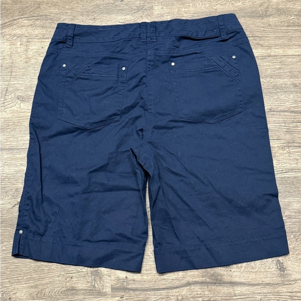 Dressbarn Women's Navy Bermudas - Picture 6 of 7